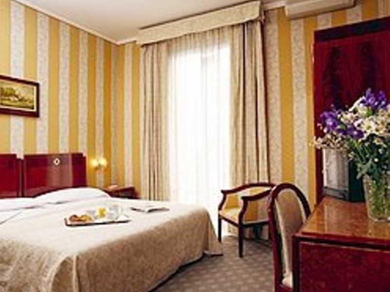 Jr Hotels Bocconi Milano מראה חיצוני תמונה