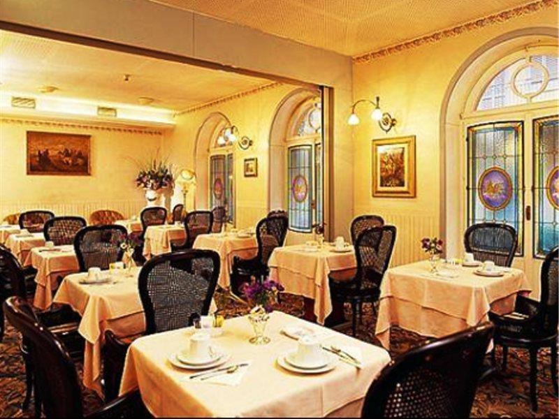 Jr Hotels Bocconi Milano מראה חיצוני תמונה